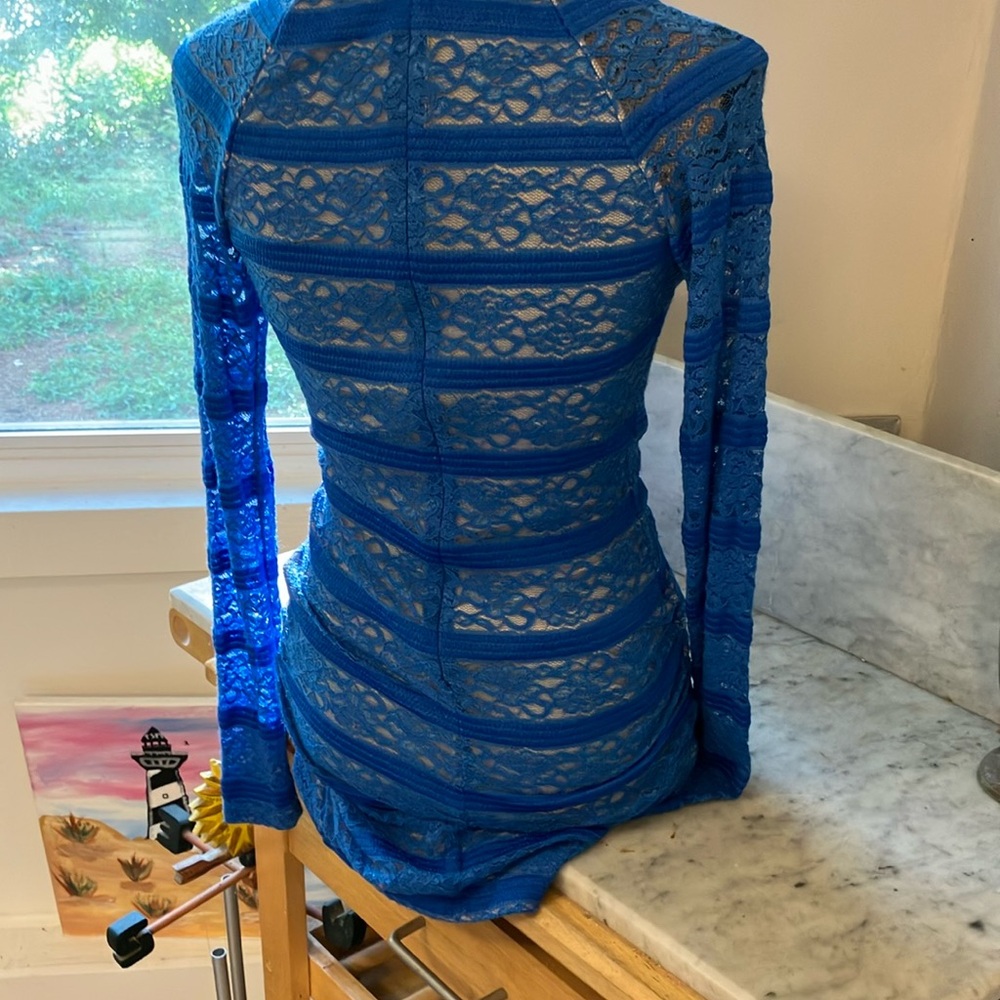Bebe Blue Lace Dress with Long Sleeves Gorgeous Body-con Stretchy S - Picture 4 of 16